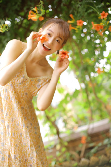 AROUNDME水蜜桃身体乳
